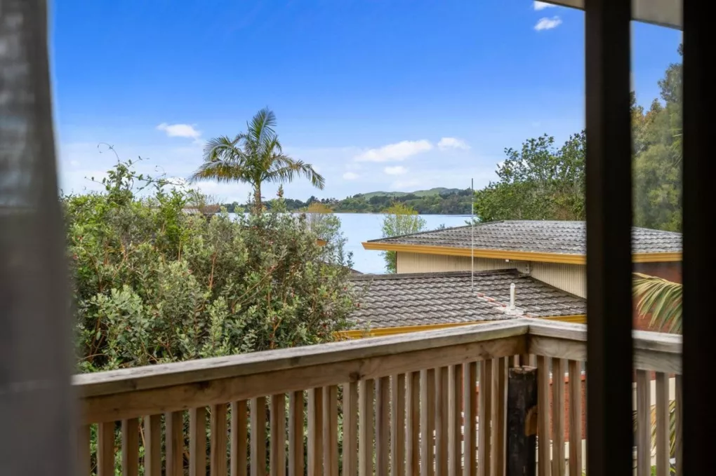158 welcome bay road