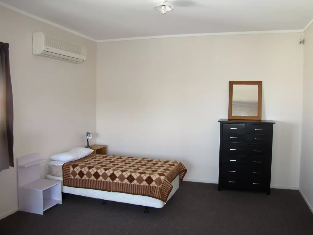 Bb Flat of Tawa