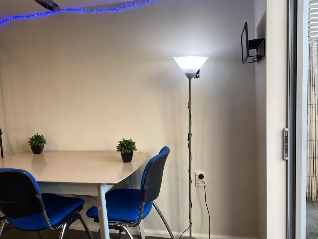 Furnished Self-contained Sleepout
