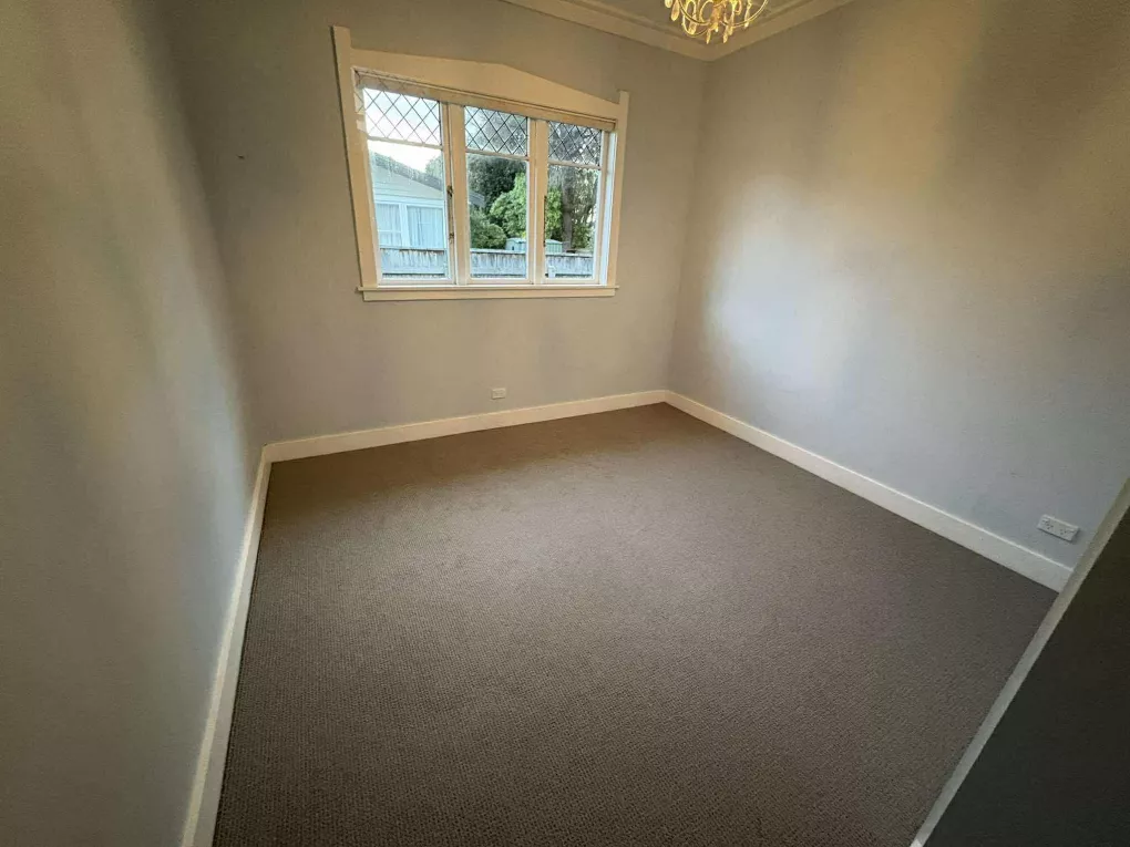39 Cambridge Tce Waiwhetu