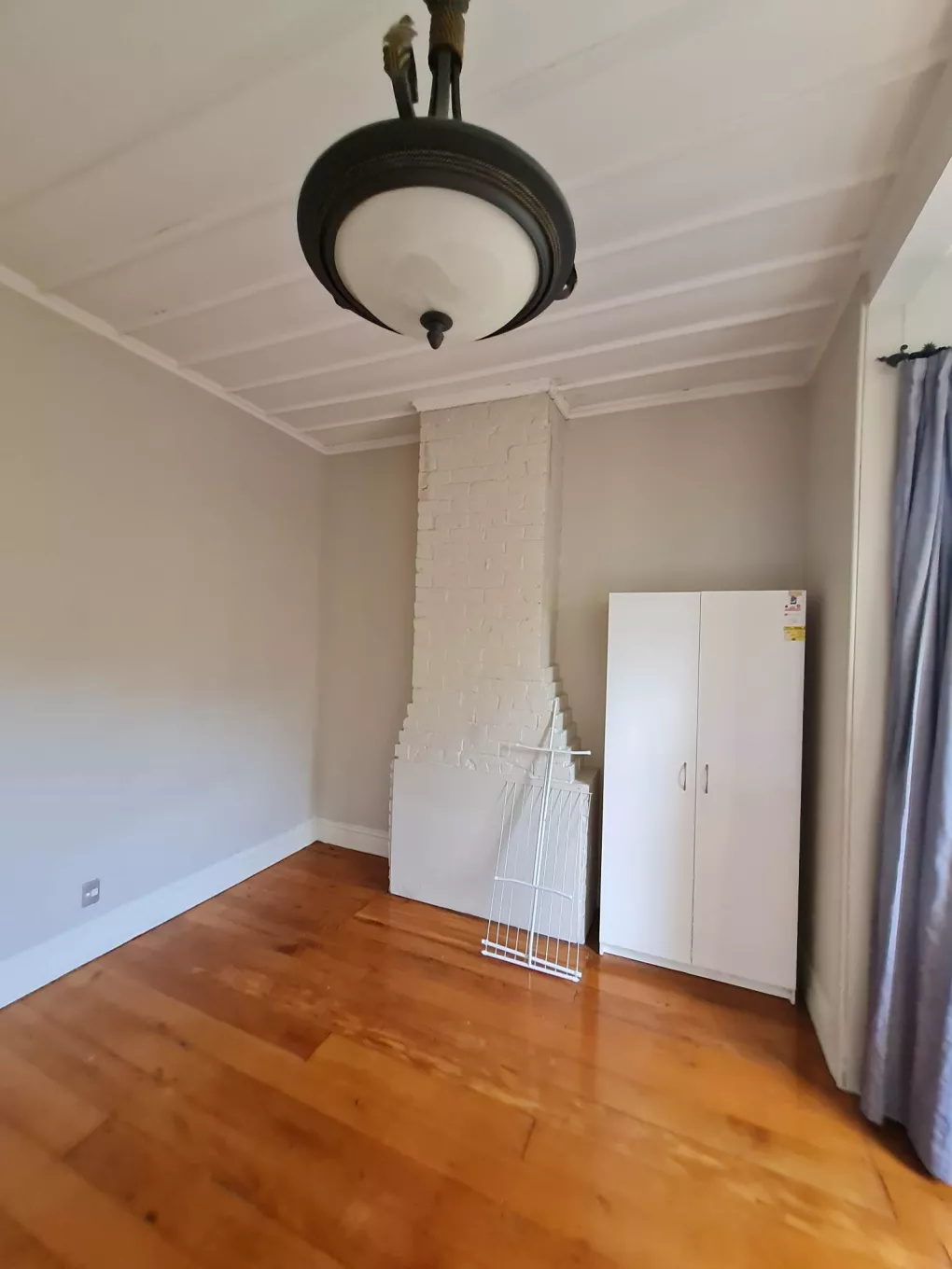 52b Carlton Gore Rd