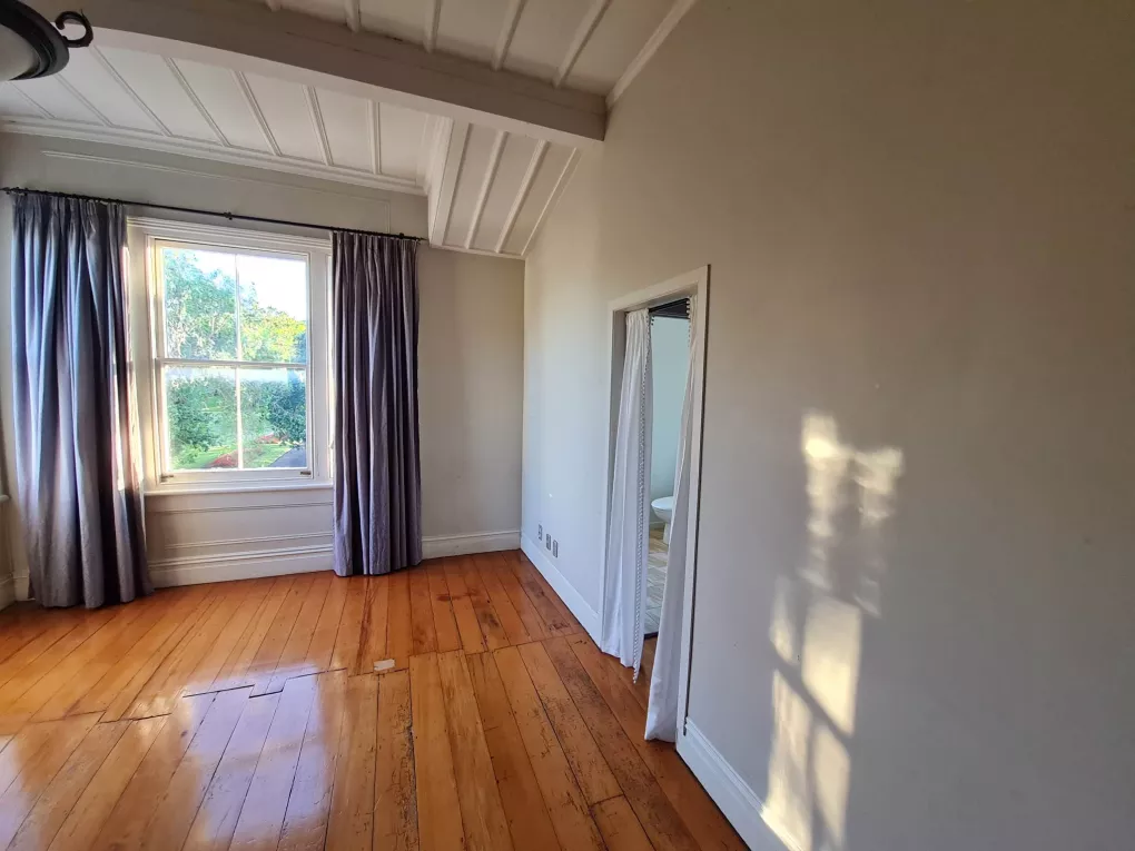 52b Carlton Gore Rd