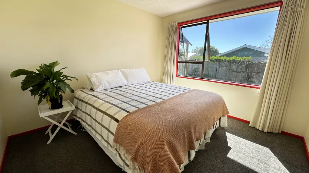 2/119a Prestons Road