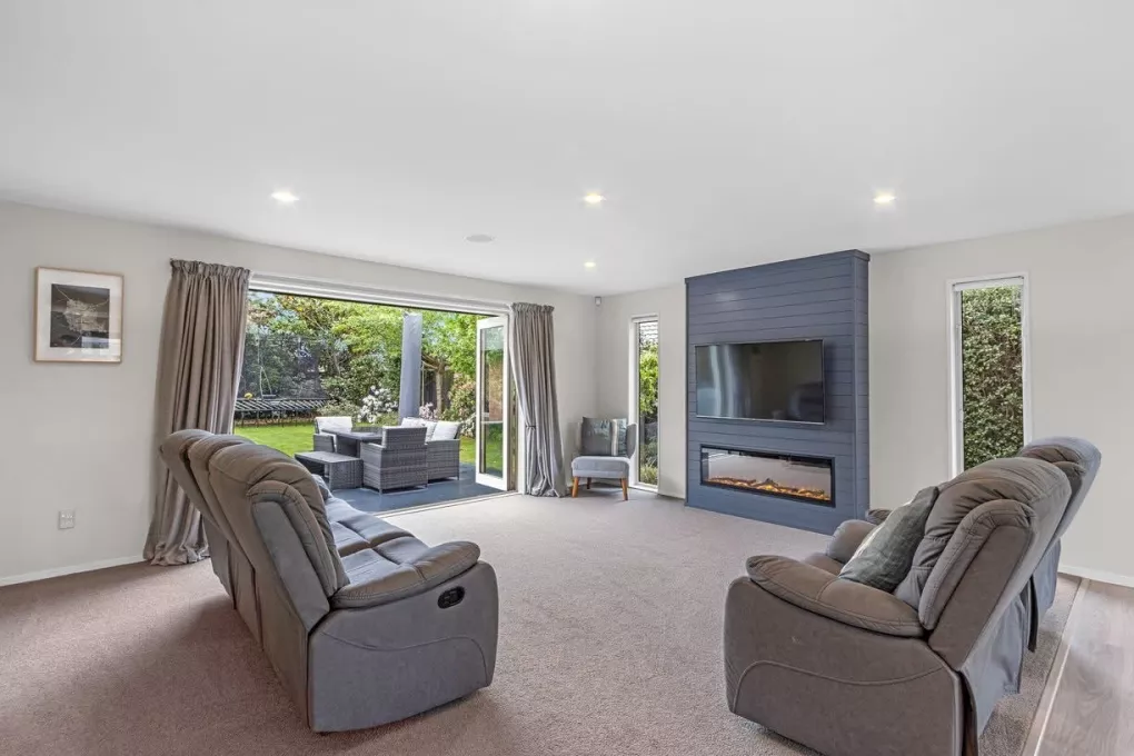 8 William Brittan Avenue