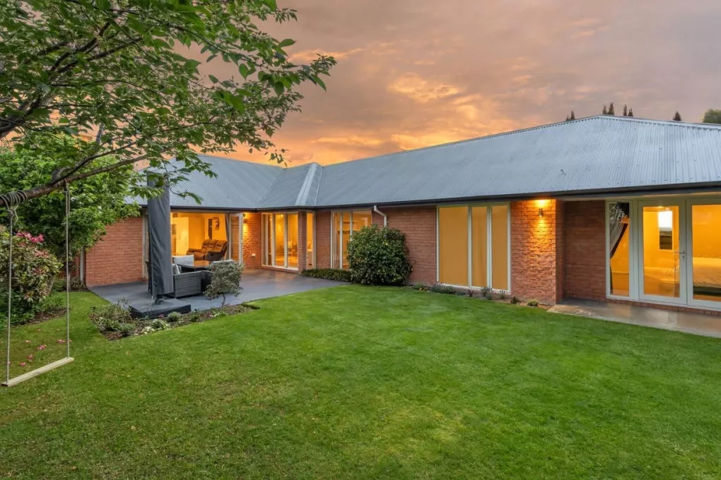 8 William Brittan Avenue