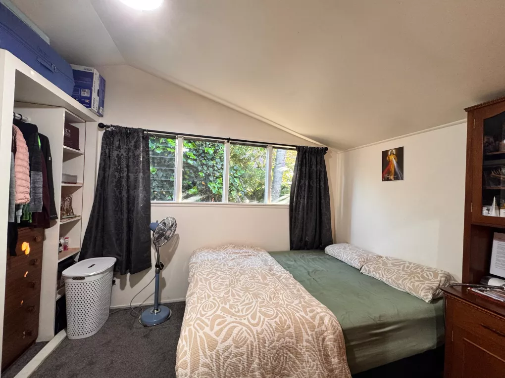 3 Russley Road
